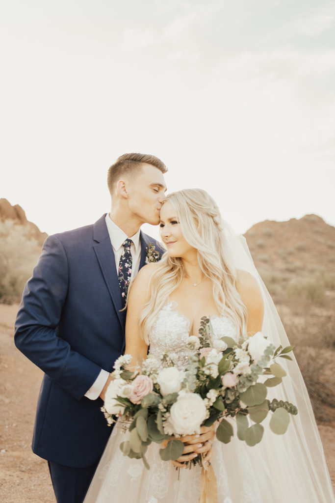 Desert bridals for wedding in Scottsdale, Arizona.