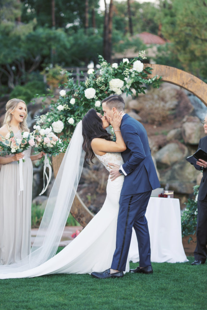Arizona spring wedding featuring whimsical soft palette florals and greenery by Array Design, Phoenix, Arizona. Val Vista Lakes venue and Melissa Jill photography.