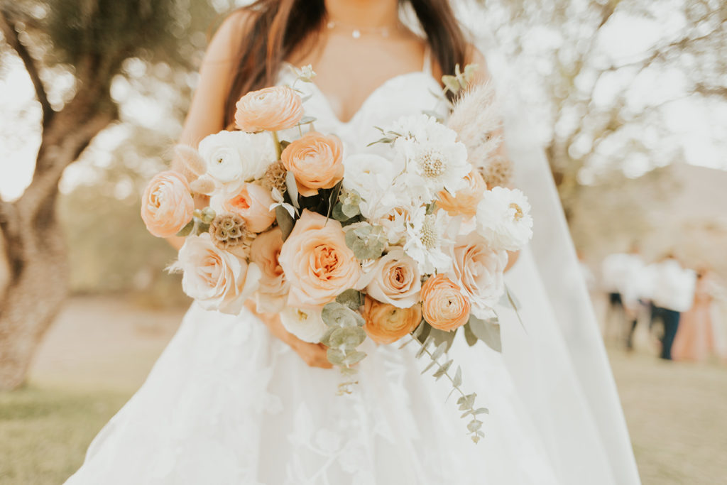 Bridal bouquet details