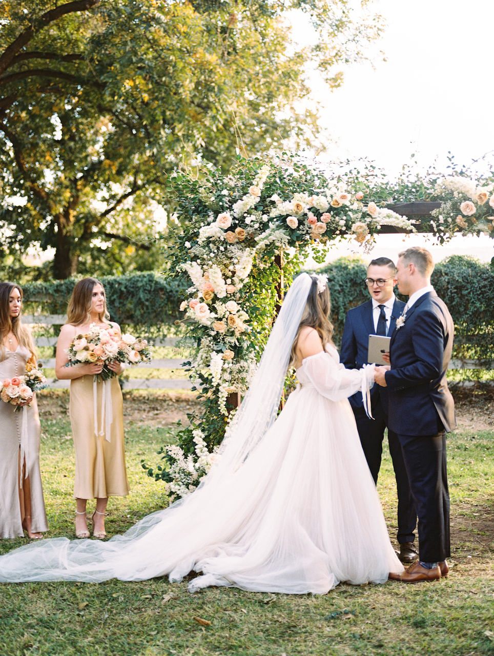 Dreamy Fall Wedding at The Farm at South Mountain - arraydesignaz.com