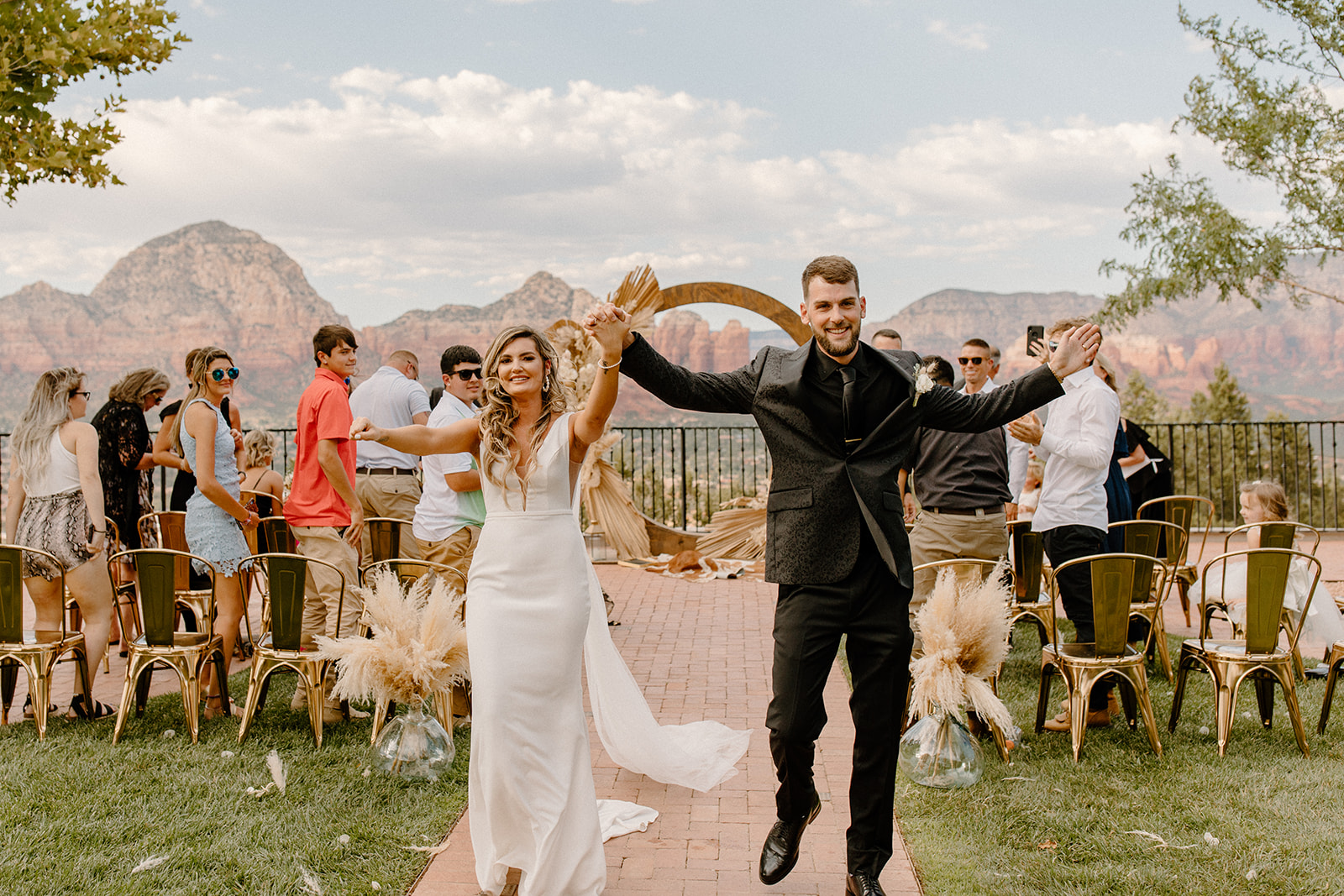 Sedona Wedding Ceremony at Red Rocks - arraydesignaz.com