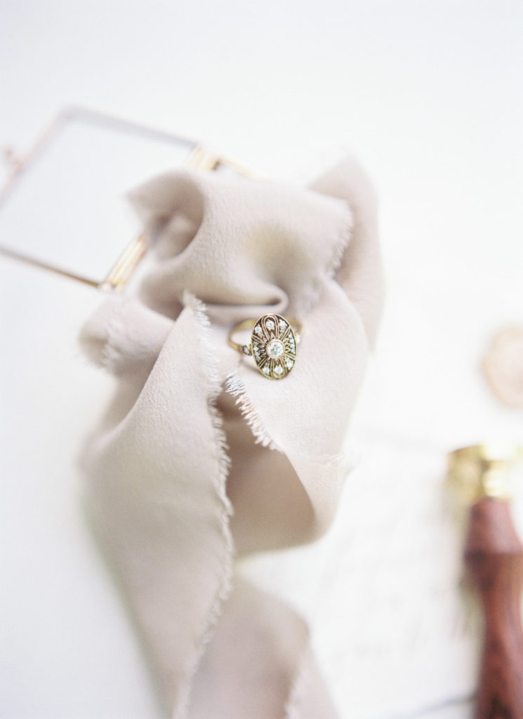 Elegant oval wedding ring of gold.