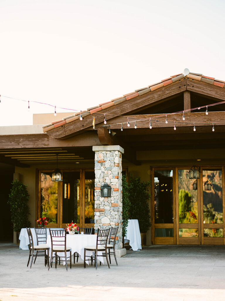 Paradise Valley Country Club outdoor wedding space with round tables.
